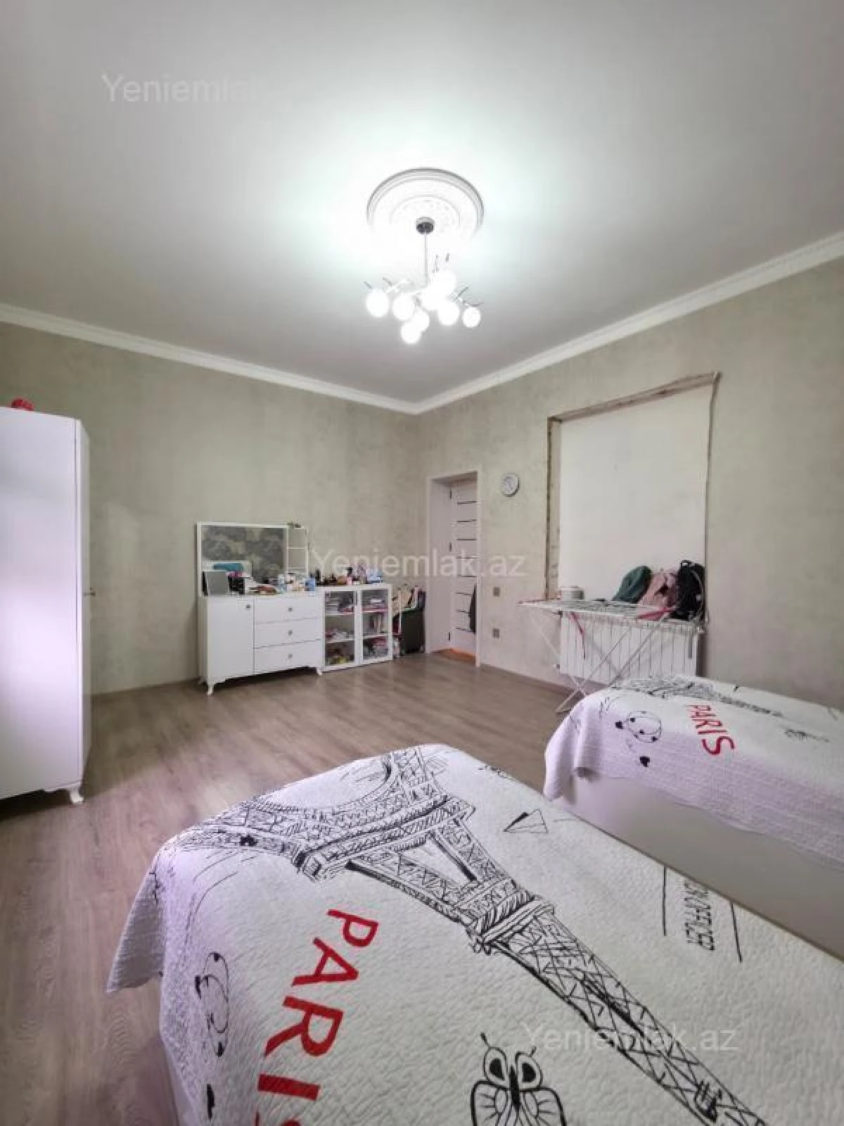 Satılır 8 otaqlı həyət evi 250 m²
