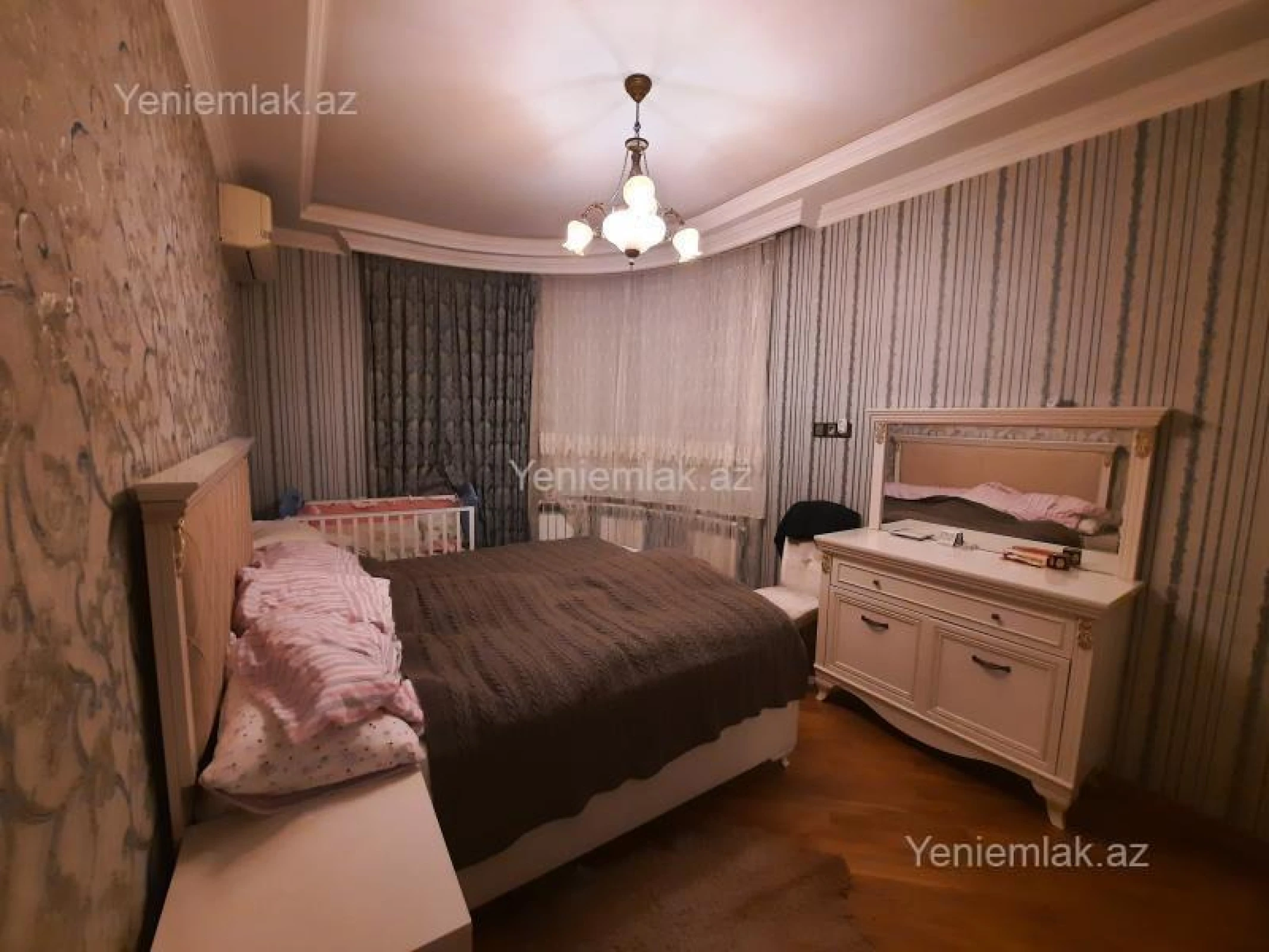 Satılır 3 otaqlı yeni tikili 92 m²