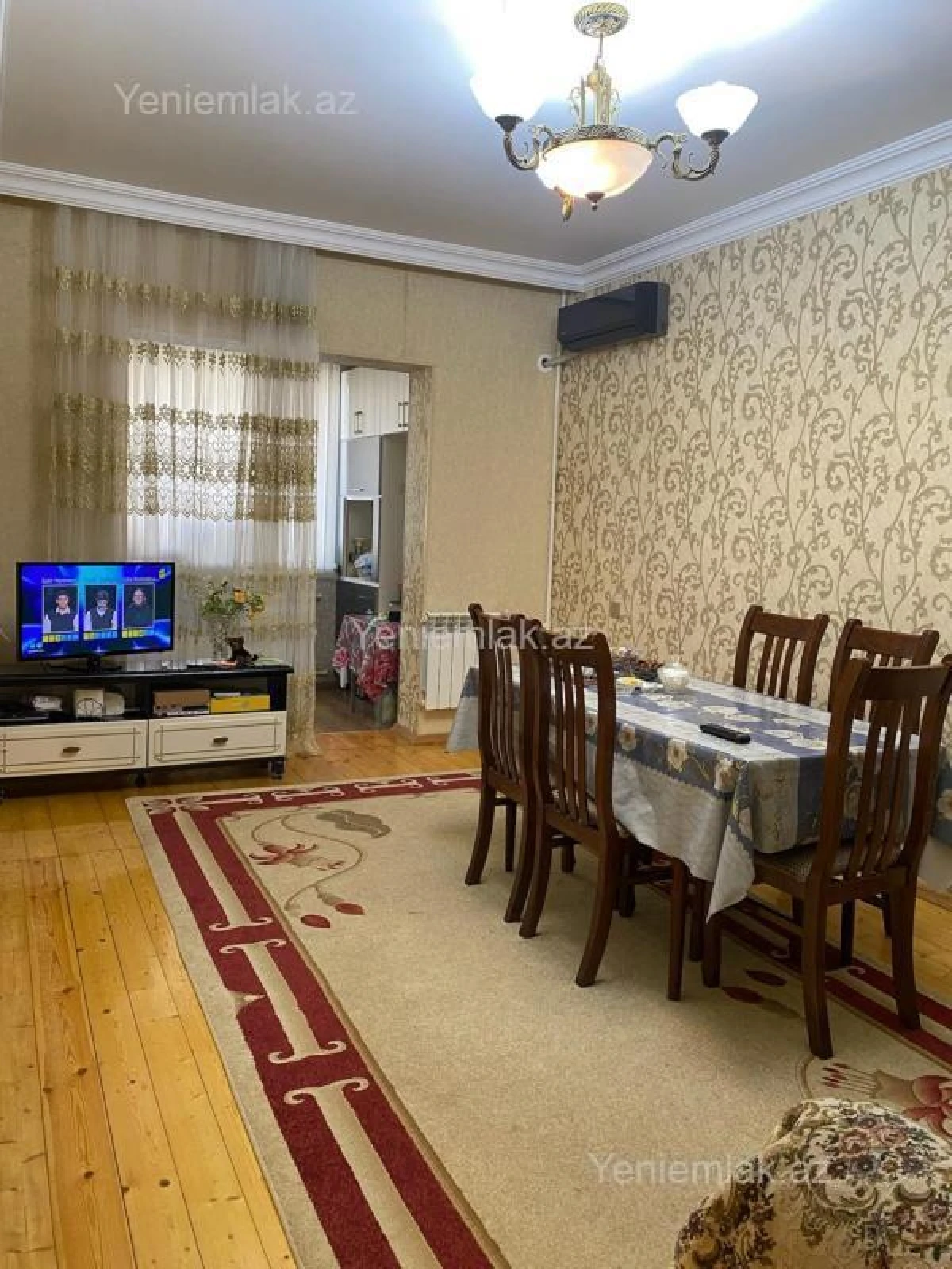 Satılır 3 otaqlı köhnə tikili 90 m²