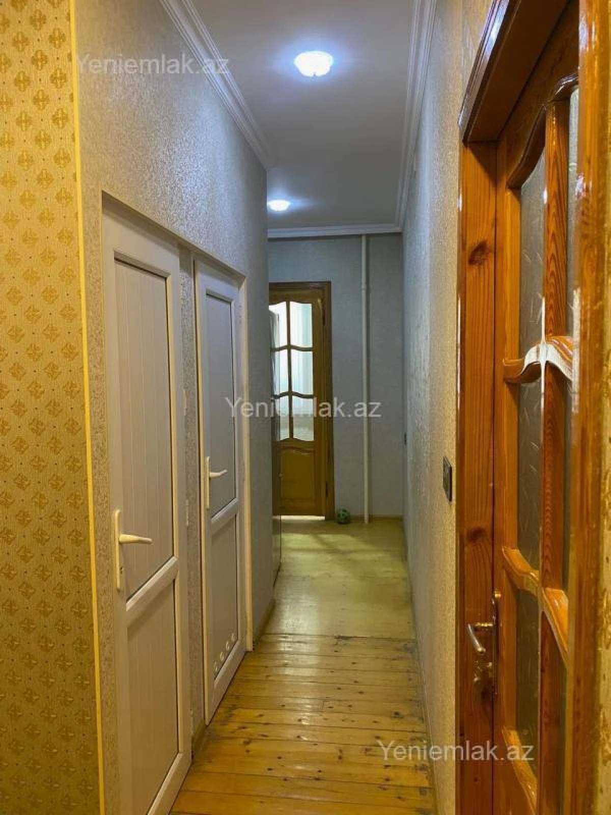 Satılır 3 otaqlı köhnə tikili 90 m²