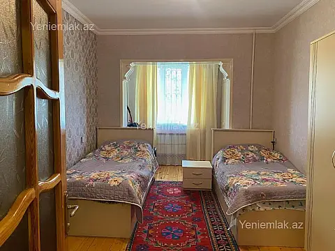 Satılır 3 otaqlı köhnə tikili 90 m²