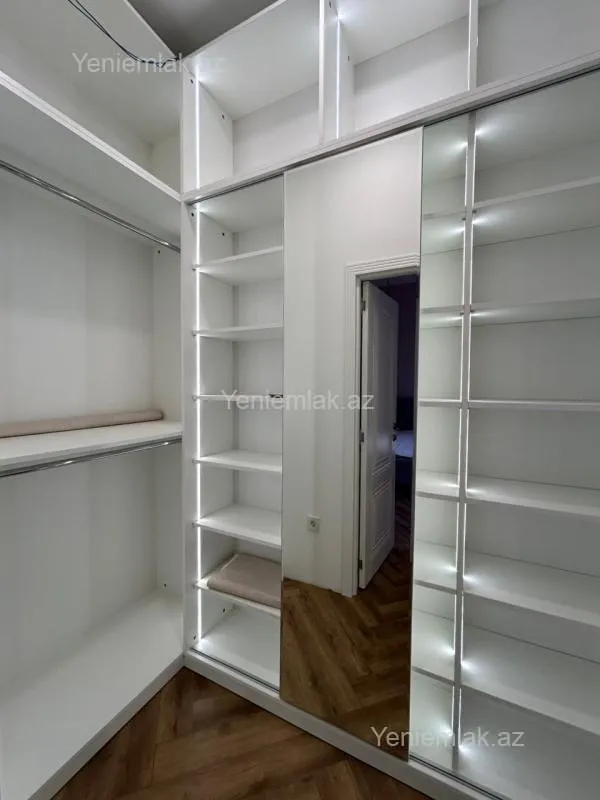 Satılır 2 otaqlı yeni tikili 95 m²