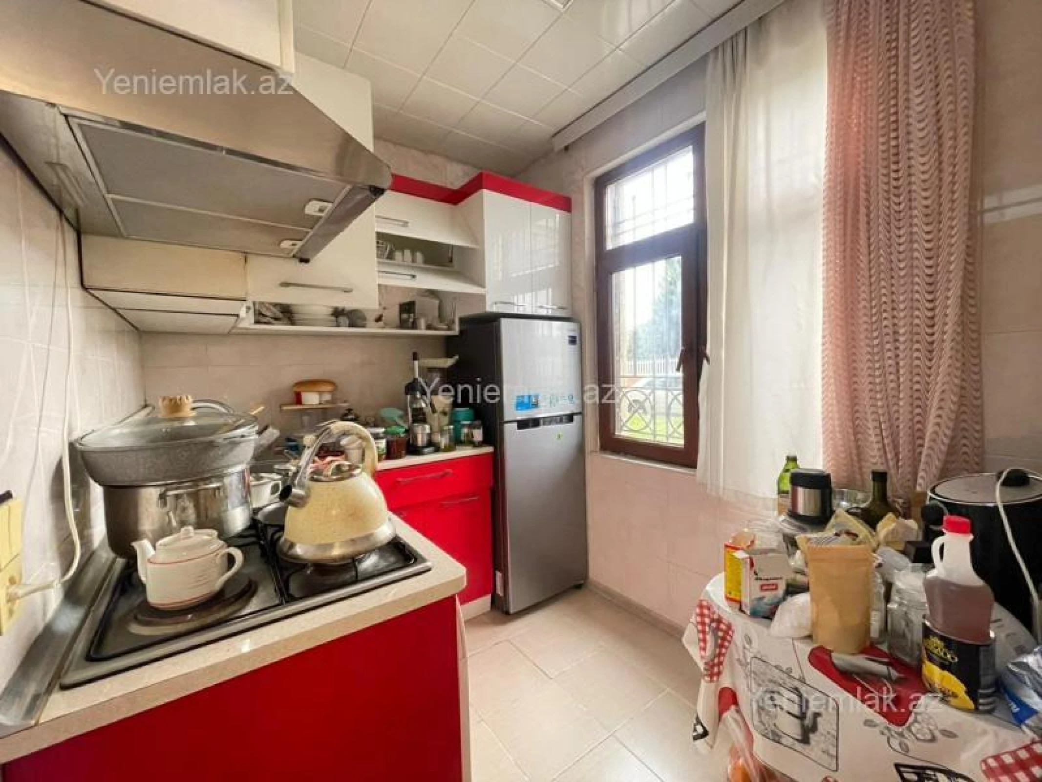 Satılır 2 otaqlı köhnə tikili 42 m²