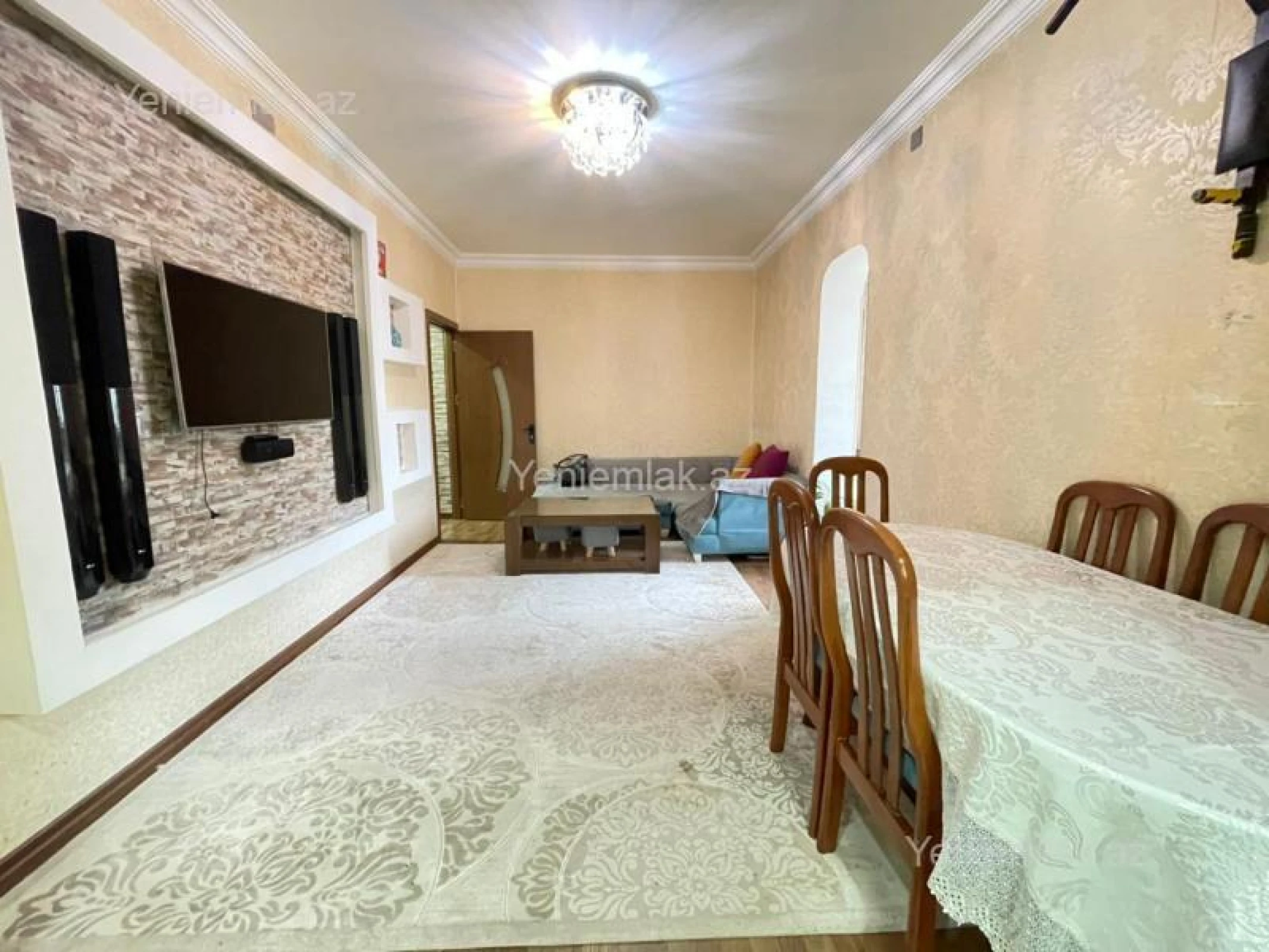 Satılır 2 otaqlı köhnə tikili 50 m²