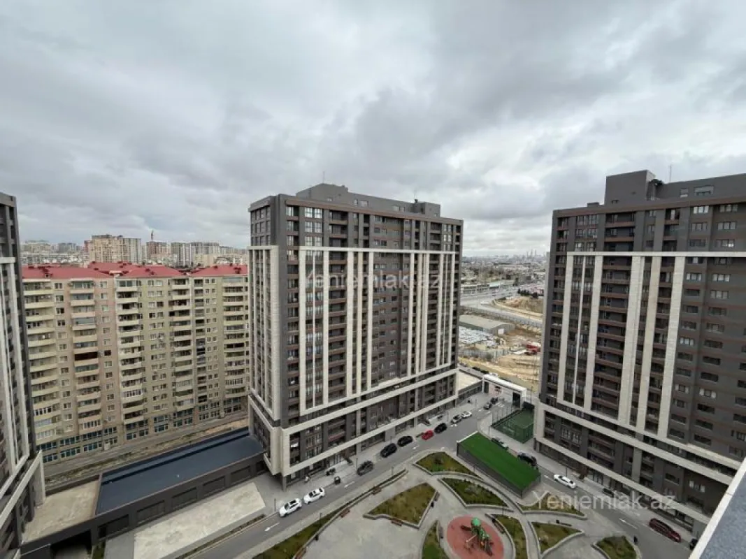 Satılır 2 otaqlı yeni tikili 70 m²