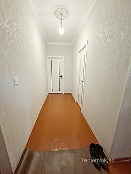 Satılır 2 otaqlı köhnə tikili 56 m²