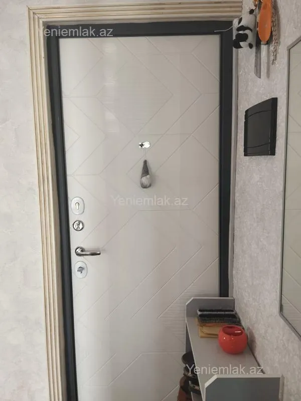 Satılır 3 otaqlı köhnə tikili 60 m²