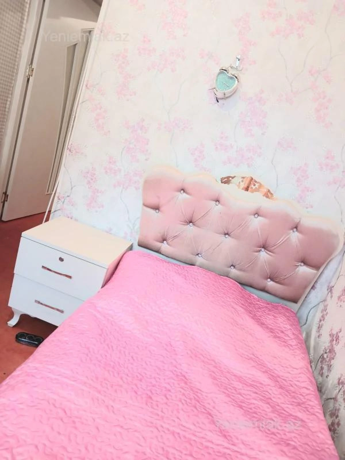 Satılır 2 otaqlı köhnə tikili 55 m²