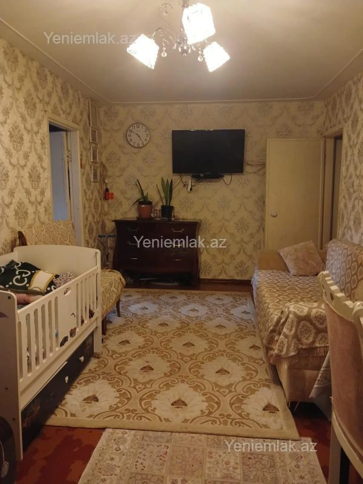 Satılır 2 otaqlı köhnə tikili 55 m²
