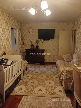 Satılır 2 otaqlı köhnə tikili 55 m²