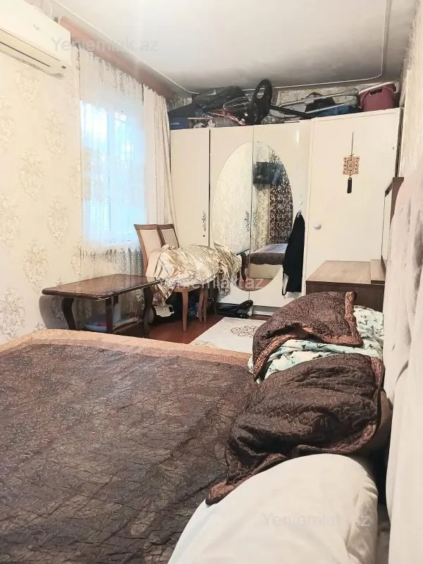 Satılır 2 otaqlı köhnə tikili 55 m²
