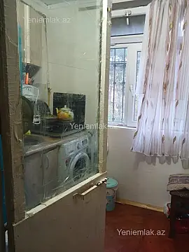 Satılır 2 otaqlı köhnə tikili 55 m²