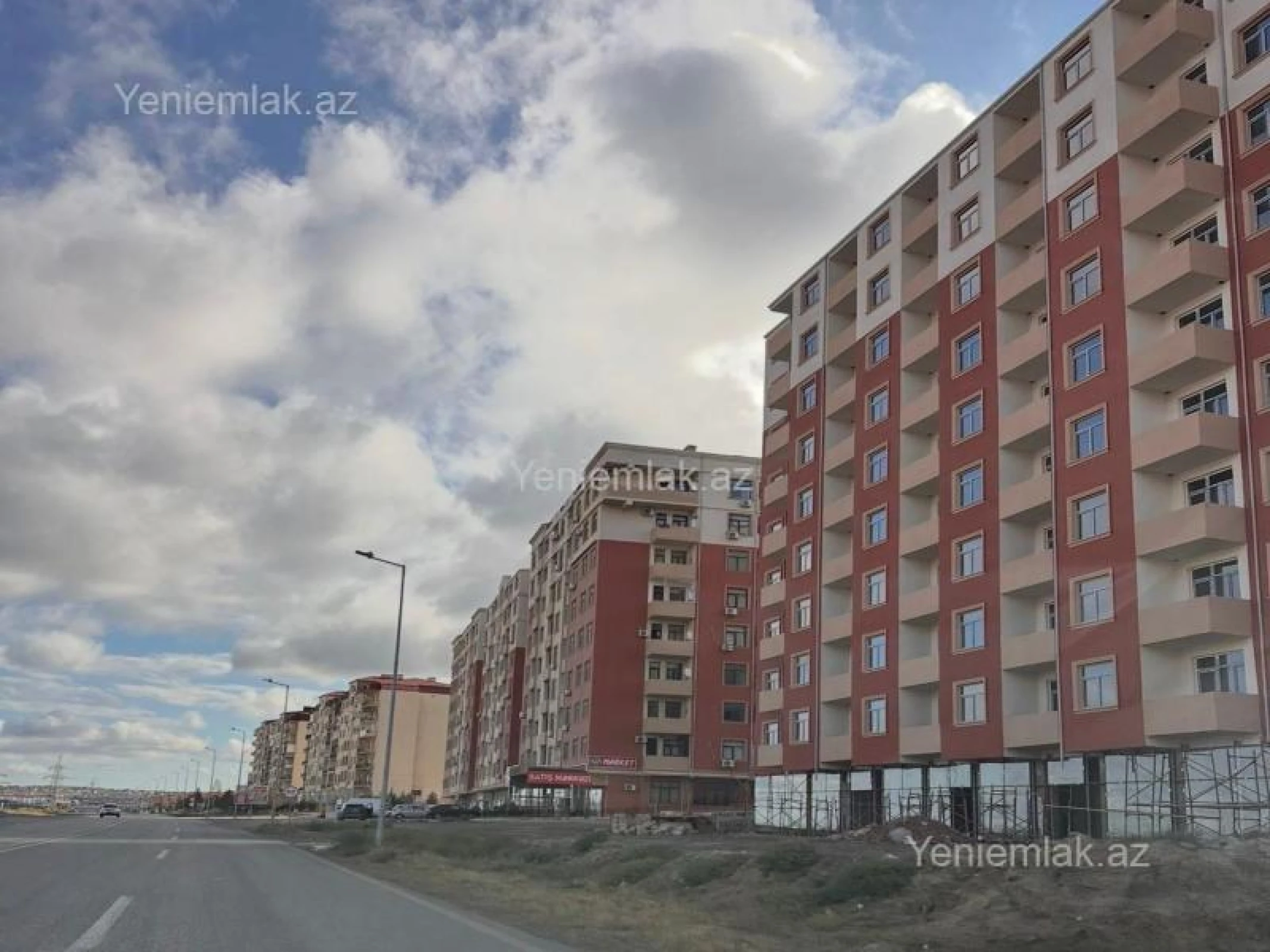 Satılır 1 otaqlı yeni tikili 50 m²