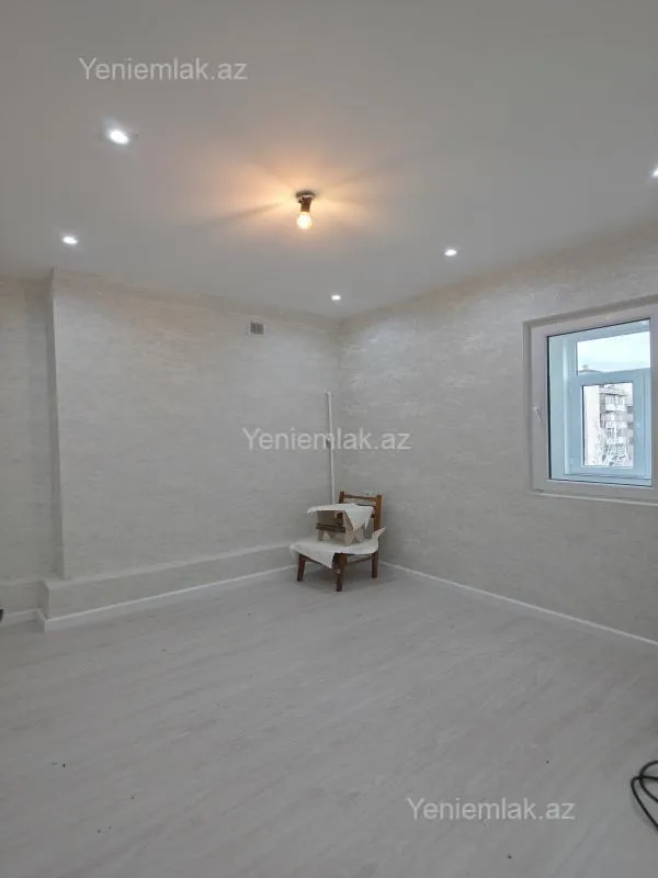 Satılır 2 otaqlı köhnə tikili 45 m²
