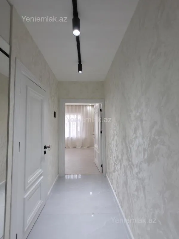 Satılır 2 otaqlı köhnə tikili 45 m²