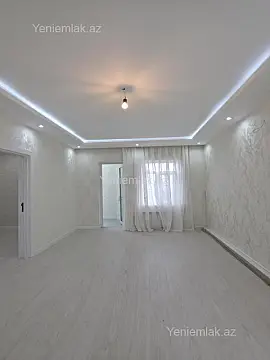 Satılır 2 otaqlı köhnə tikili 45 m²