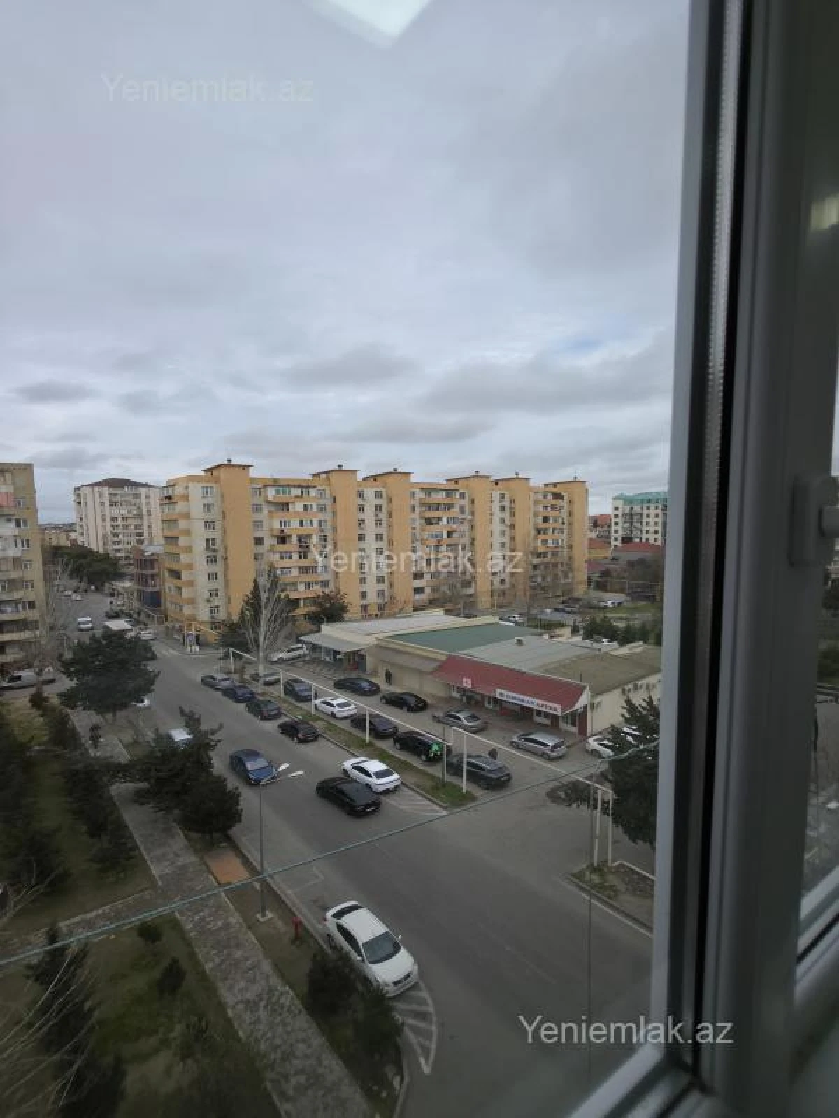 Satılır 2 otaqlı köhnə tikili 45 m²