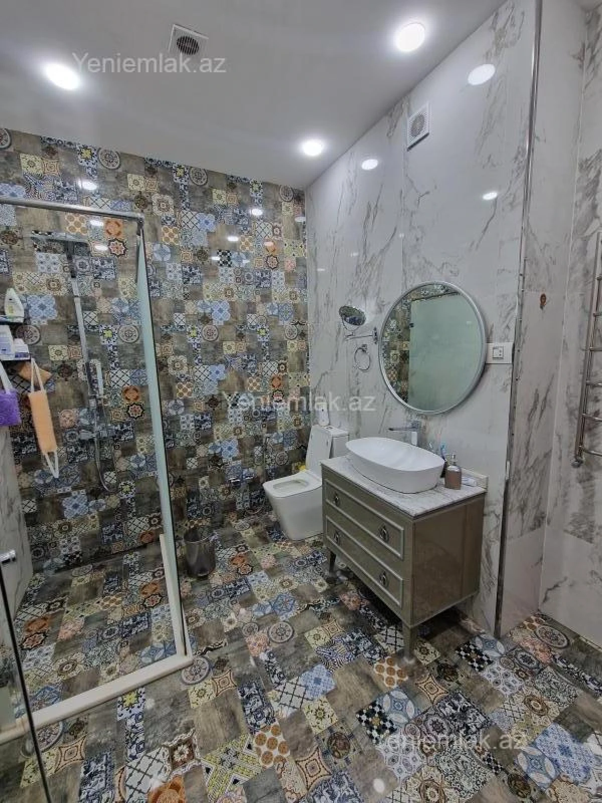 Satılır 5 otaqlı yeni tikili 250 m²