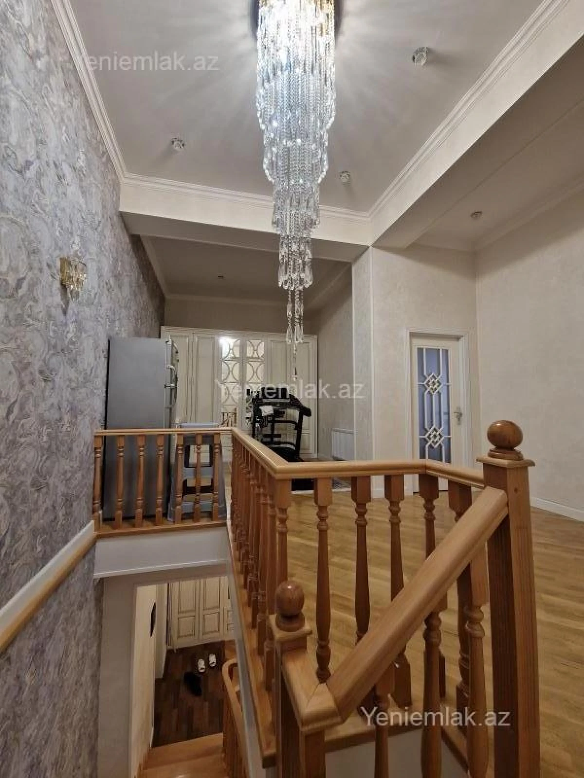 Satılır 5 otaqlı yeni tikili 250 m²