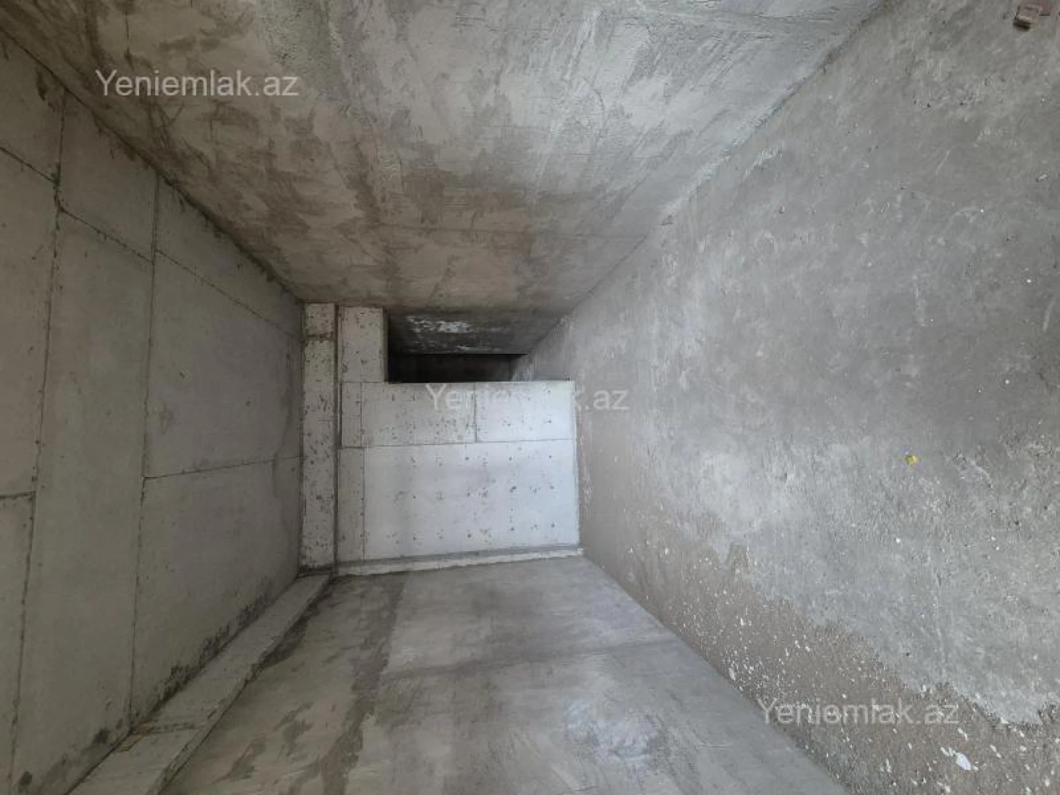 Satılır 2 otaqlı yeni tikili 103 m²