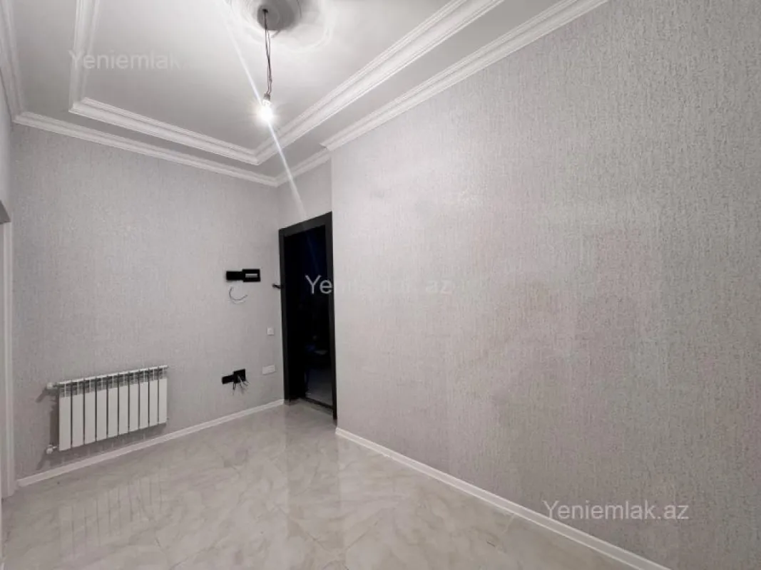 Satılır 2 otaqlı yeni tikili 72 m²