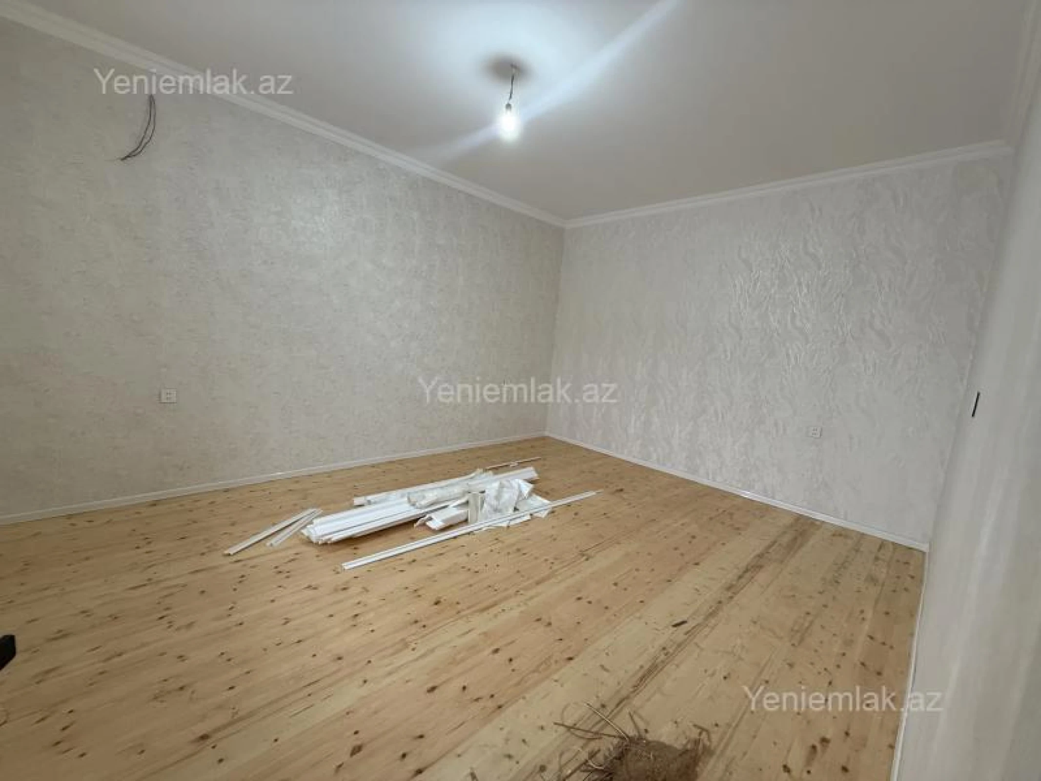 Satılır 2 otaqlı həyət evi 60 m²