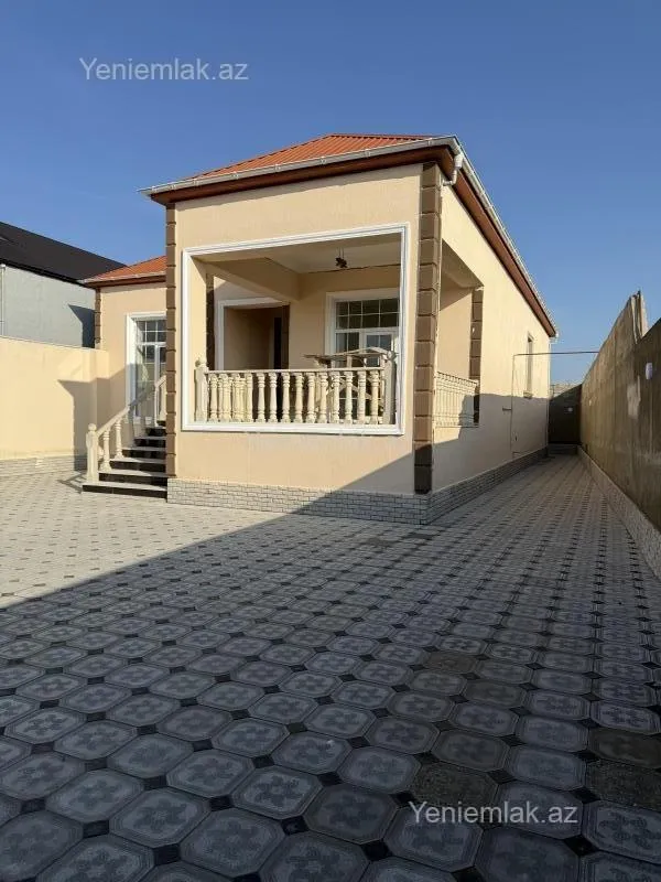Satılır 4 otaqlı həyət evi 120 m²