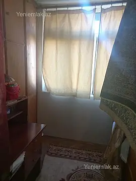 Satılır 3 otaqlı köhnə tikili 80 m²
