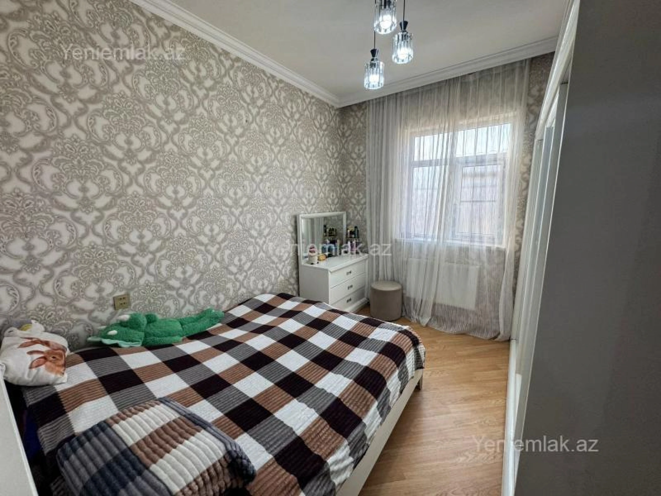 Satılır 4 otaqlı həyət evi 120 m²