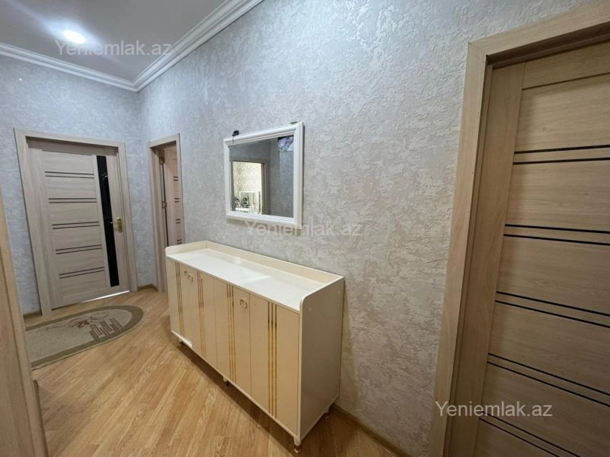 Satılır 4 otaqlı həyət evi 120 m²