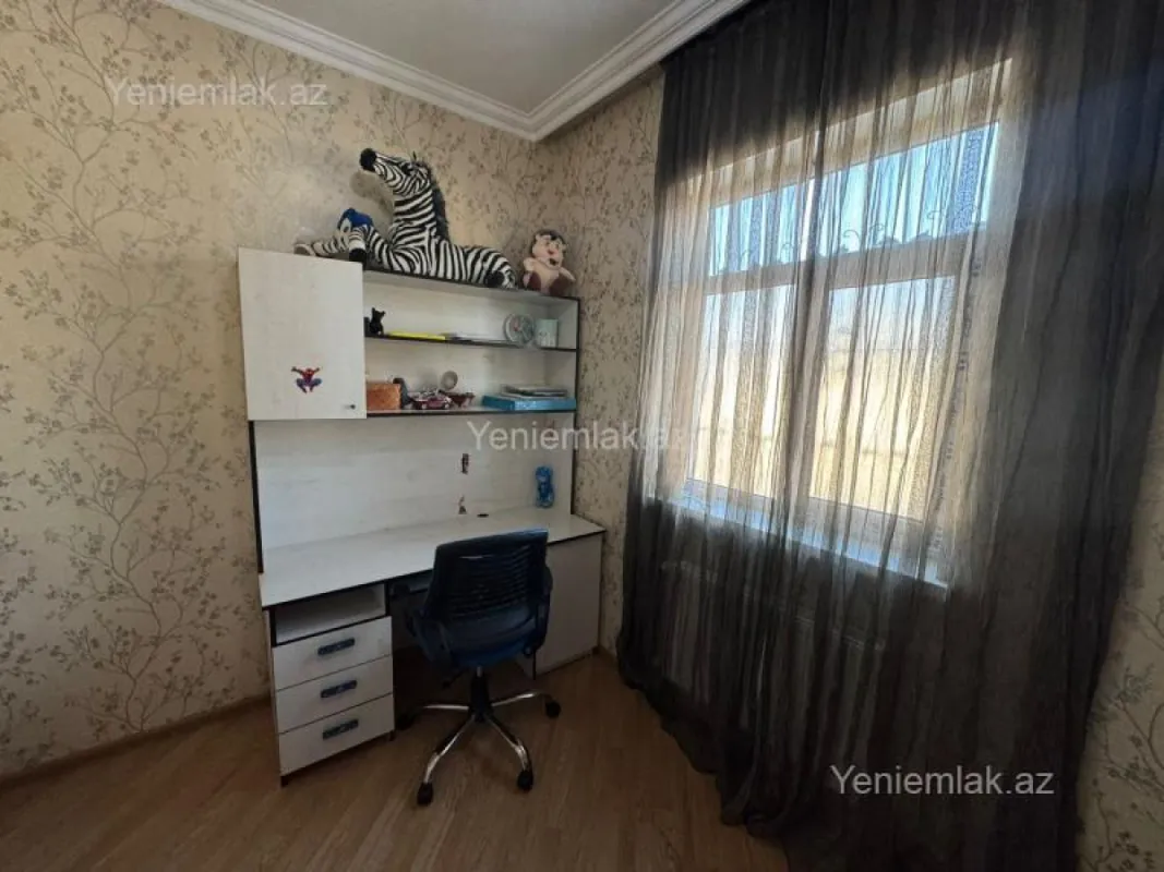 Satılır 4 otaqlı həyət evi 120 m²