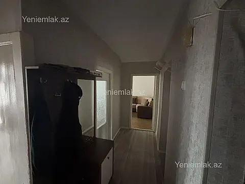 Satılır 4 otaqlı köhnə tikili 85 m²