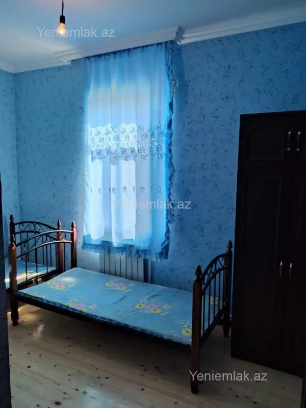 Satılır 4 otaqlı həyət evi 65 m²