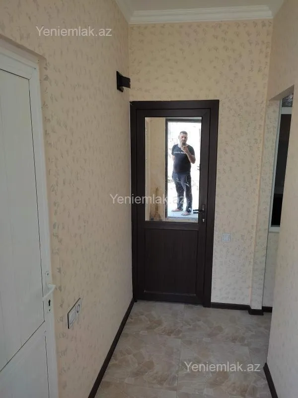Satılır 4 otaqlı həyət evi 65 m²