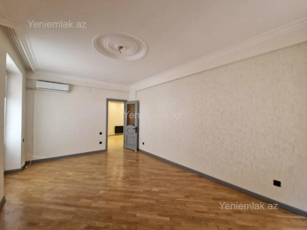 Satılır 4 otaqlı yeni tikili 168 m²