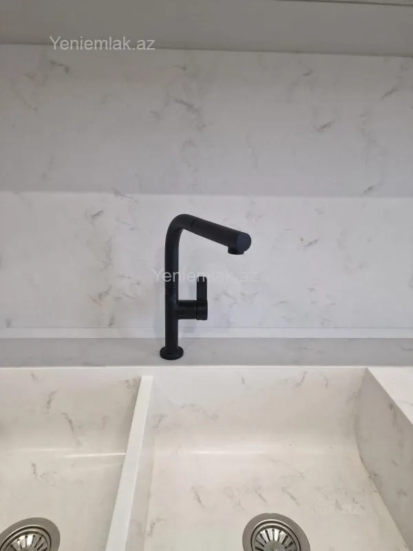 Satılır 4 otaqlı yeni tikili 168 m²