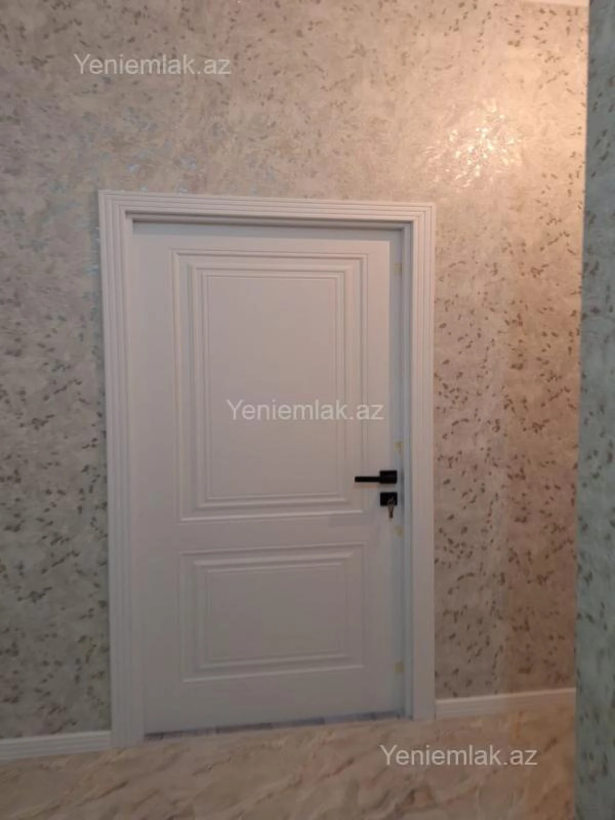 Satılır 3 otaqlı köhnə tikili 113 m²