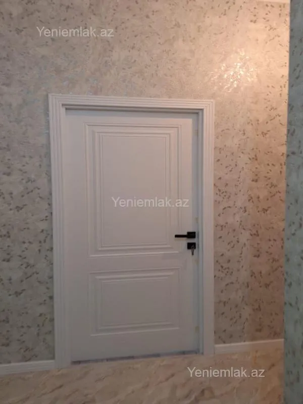 Satılır 3 otaqlı köhnə tikili 113 m²