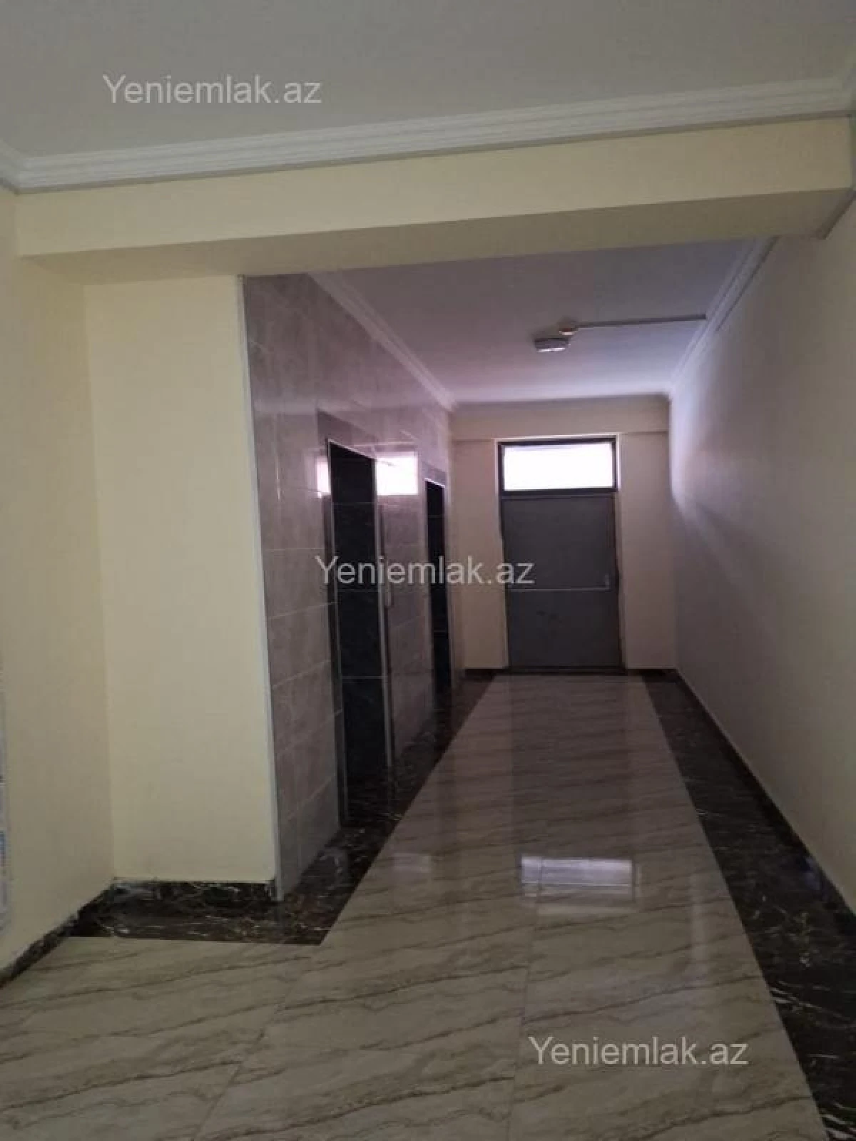 Satılır 3 otaqlı köhnə tikili 113 m²