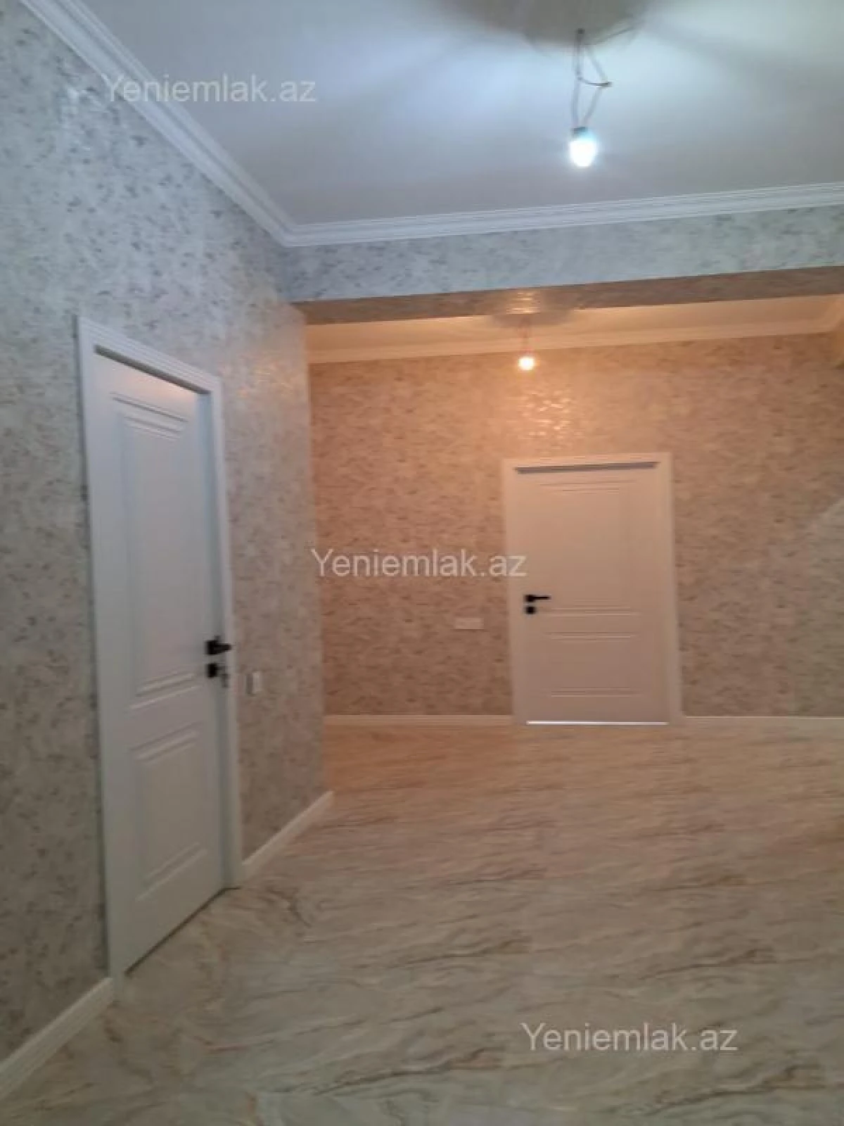 Satılır 3 otaqlı köhnə tikili 113 m²