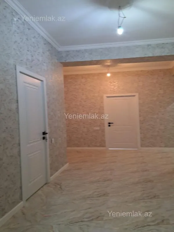 Satılır 3 otaqlı köhnə tikili 113 m²