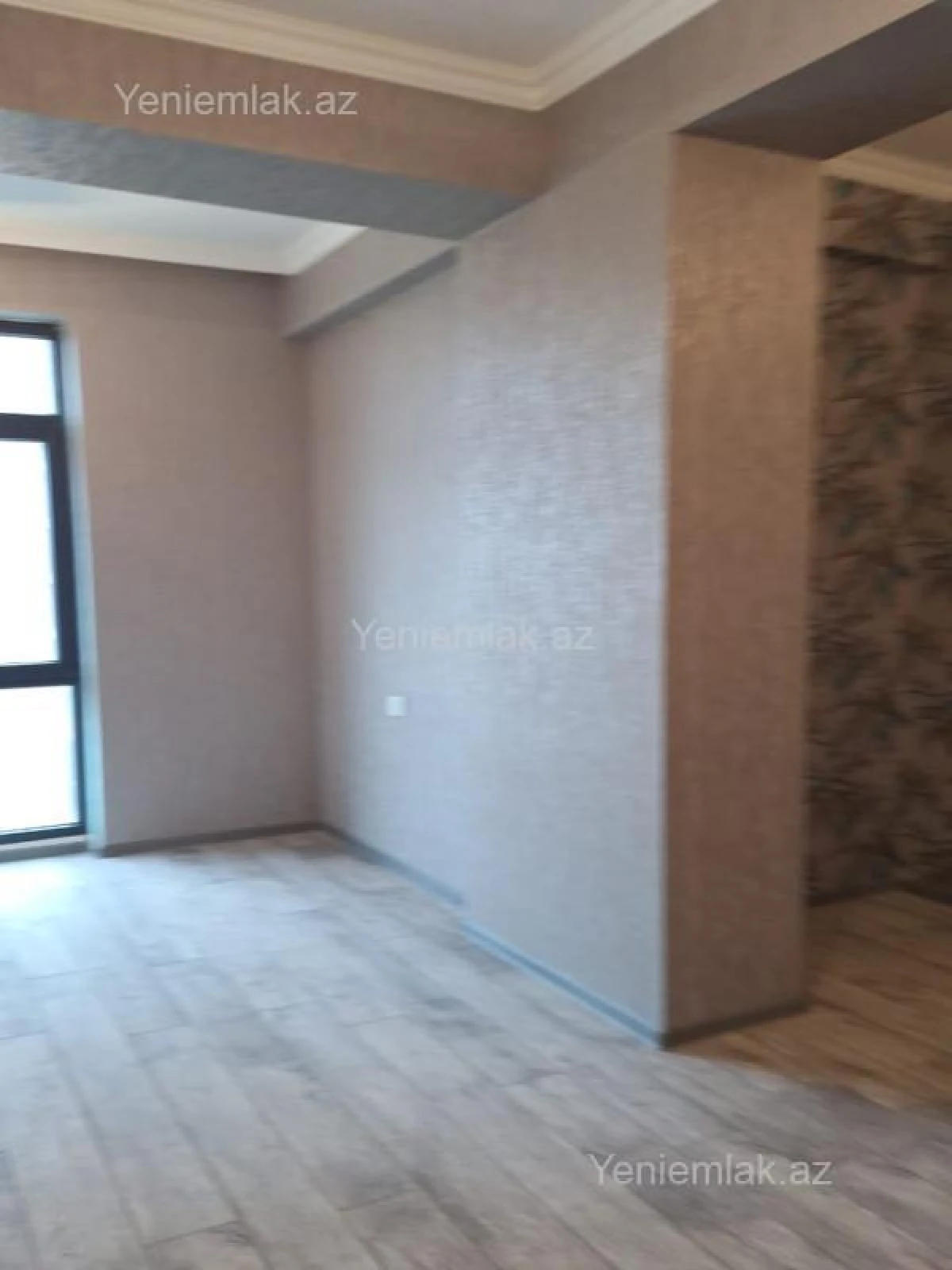 Satılır 3 otaqlı köhnə tikili 113 m²