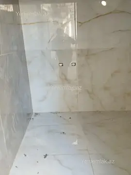 Satılır 6 otaqlı həyət evi 240 m²