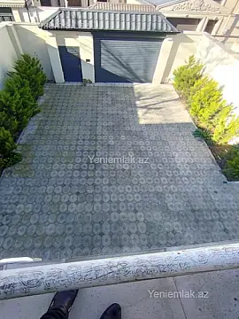 Satılır 6 otaqlı həyət evi 240 m²