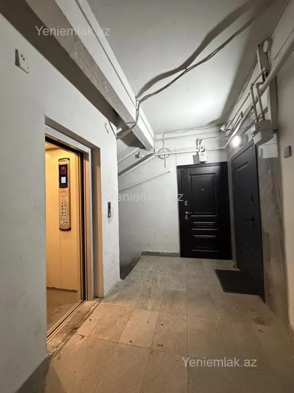 Satılır 2 otaqlı köhnə tikili 45 m²