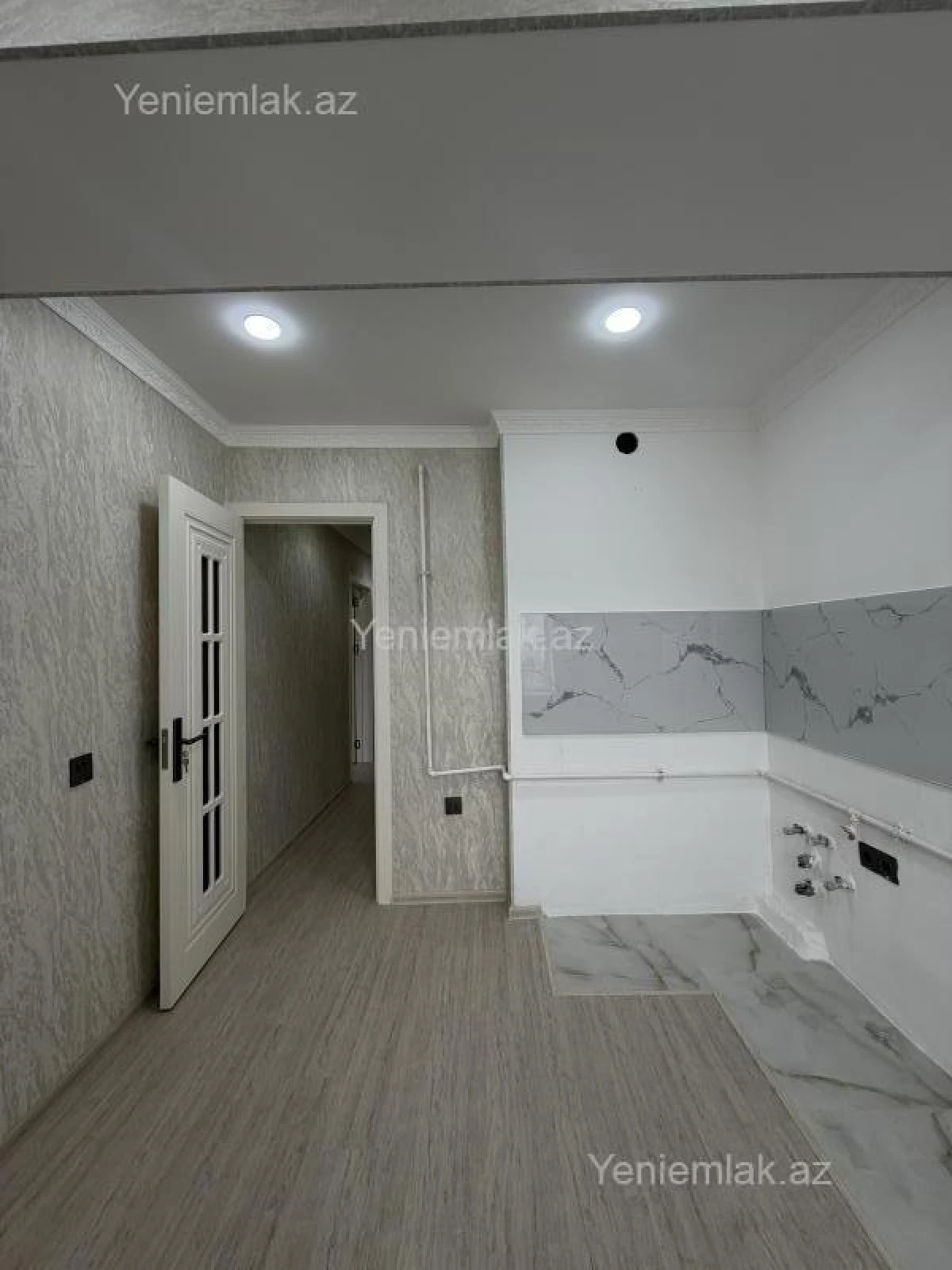 Satılır 2 otaqlı köhnə tikili 45 m²