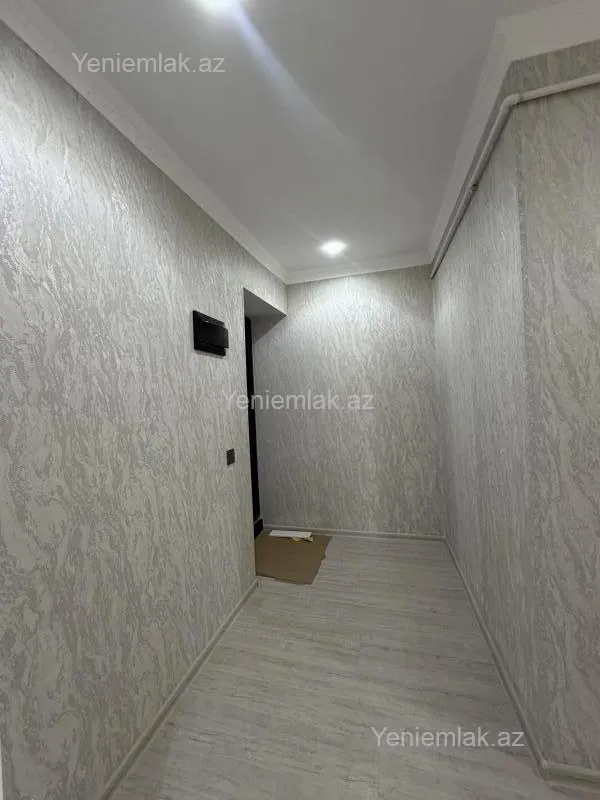 Satılır 2 otaqlı köhnə tikili 45 m²