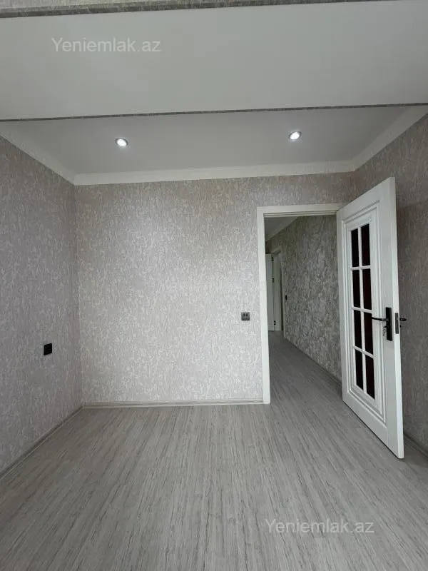 Satılır 2 otaqlı köhnə tikili 45 m²