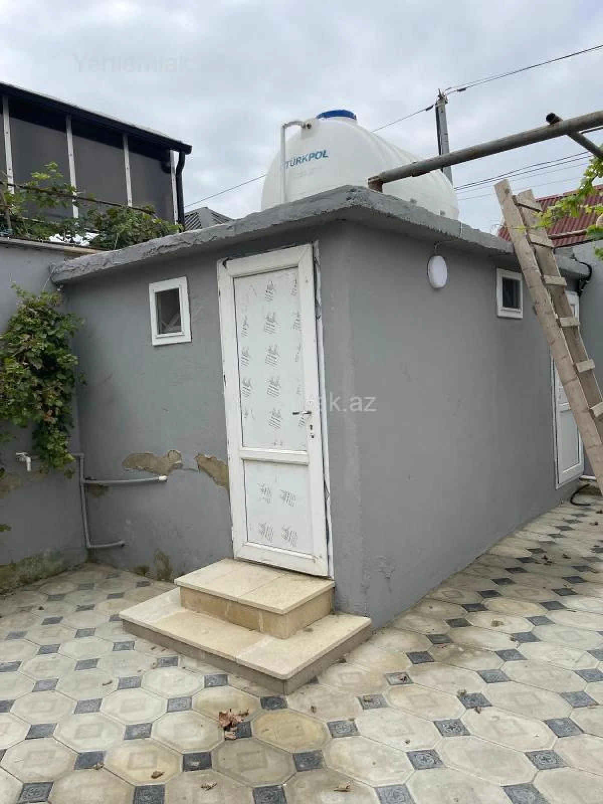 Satılır 7 otaqlı həyət evi 167 m²