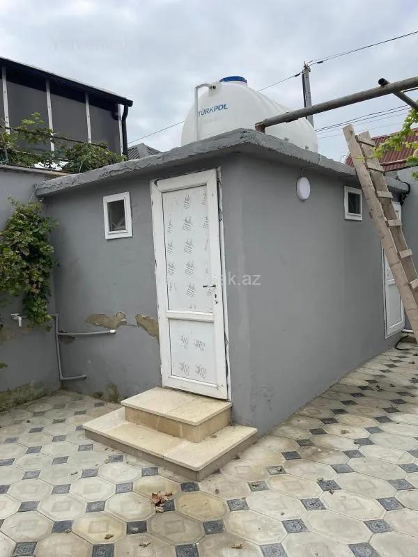 Satılır 7 otaqlı həyət evi 167 m²